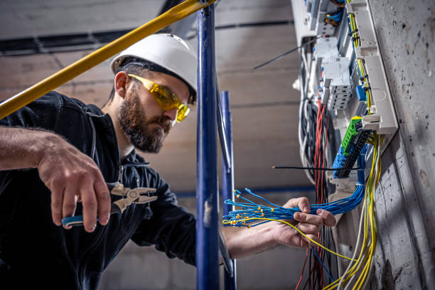 Best Affordable Emergency Electrician  in Huber Heights, OH
